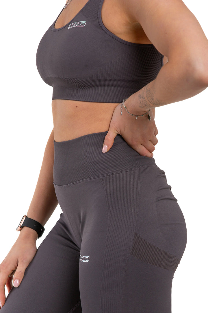 Ribbed Cutout Sports Bra & Butt-Lift Leggings Two-Piece Training Set Luxus