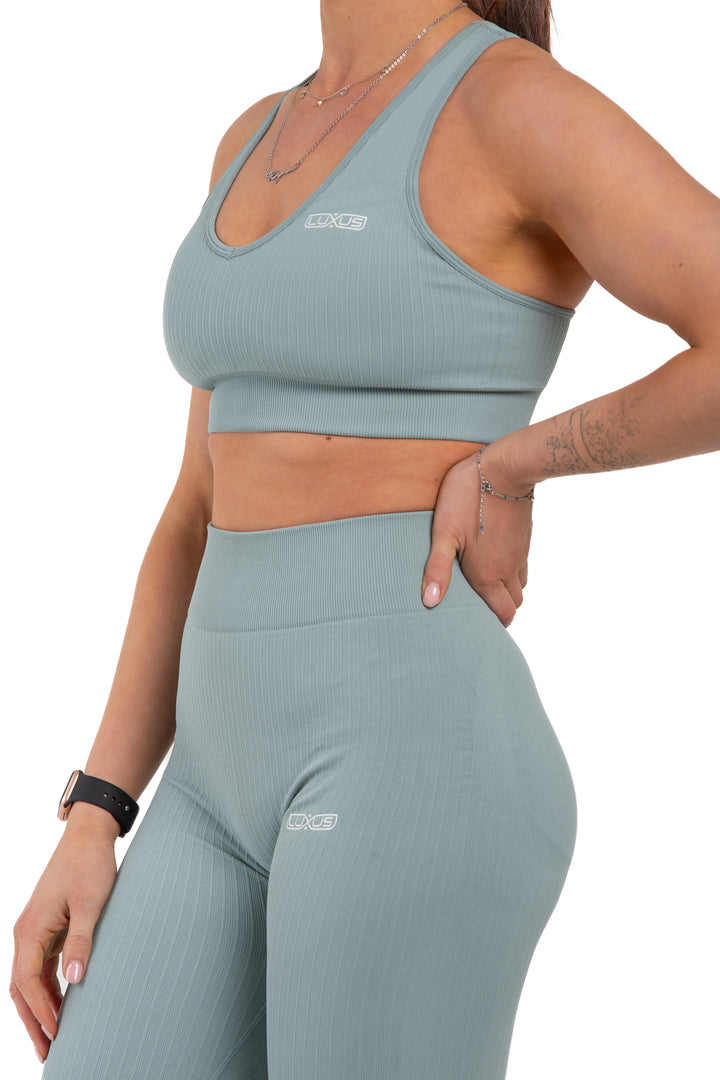 Ribbed Cutout Sports Bra & Butt-Lift Leggings Two-Piece Training Set Luxus