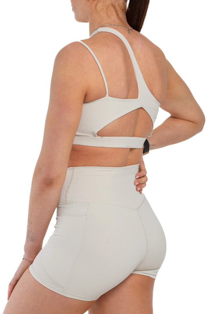 Cutout Asymmetric Sports Bra & Shorts Two-Piece Training Set Luxus