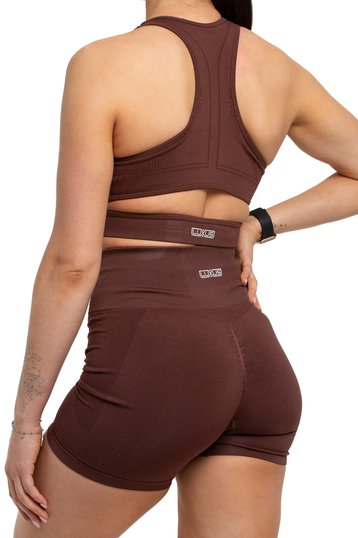 Cutout Sports Bra, Butt-Lift Leggings & Shorts Three-Piece Yoga Set Luxus